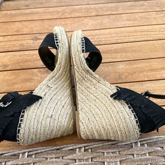 FRYE LILA FEATHER WEDGE (BLACK OILED) Espadrille Wedge Sandals 7 - Picture 9 of 11